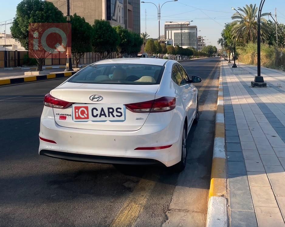 هيونداي النترا